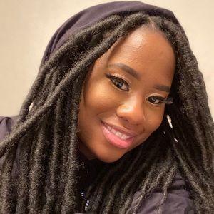 Meet your Posher, Kerriyauna